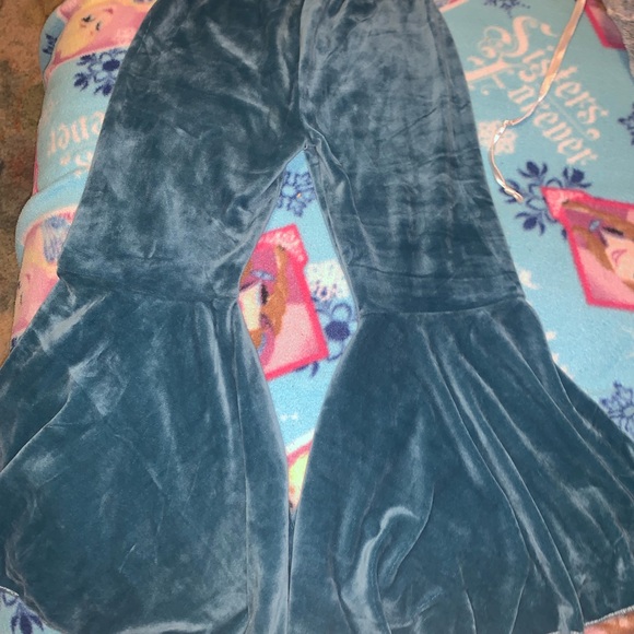 Flared velvet bellbottom pants - Picture 1 of 2